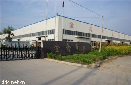  果园自动打药电动三轮车